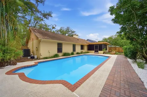 12008 Nicklaus Circle Tampa FL 33624