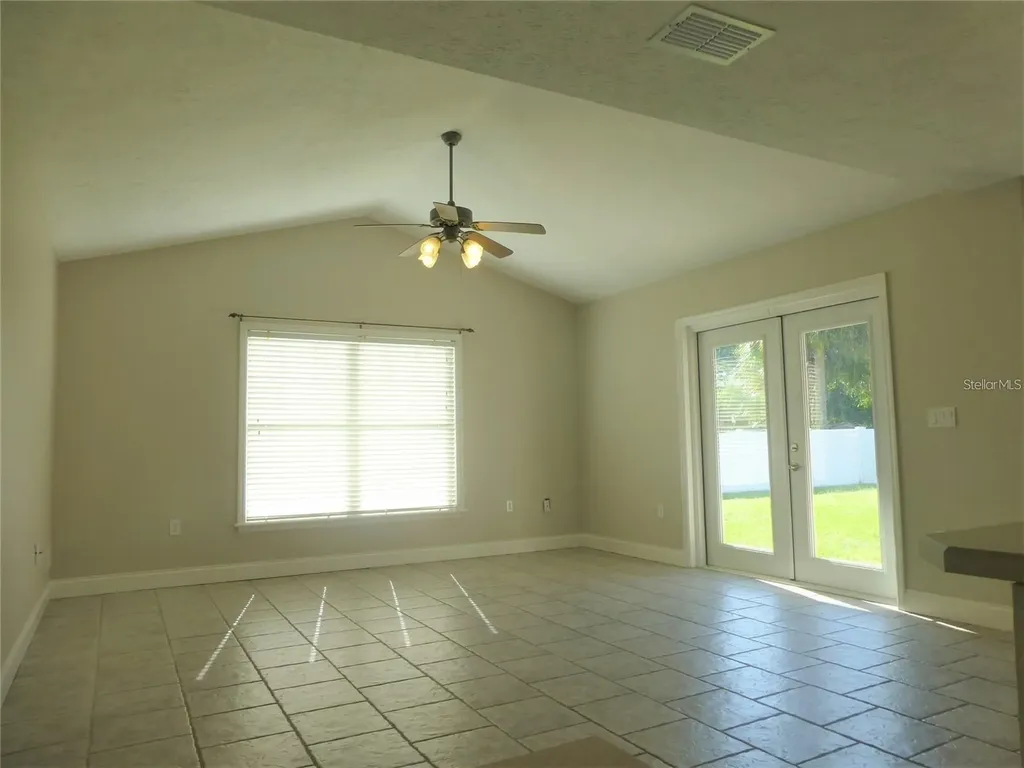 1311 SE 39th Court Ocala FL 34471