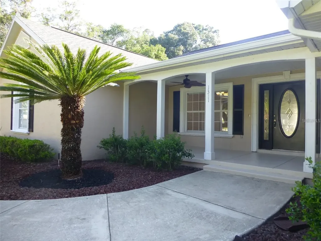 1311 SE 39th Court Ocala FL 34471