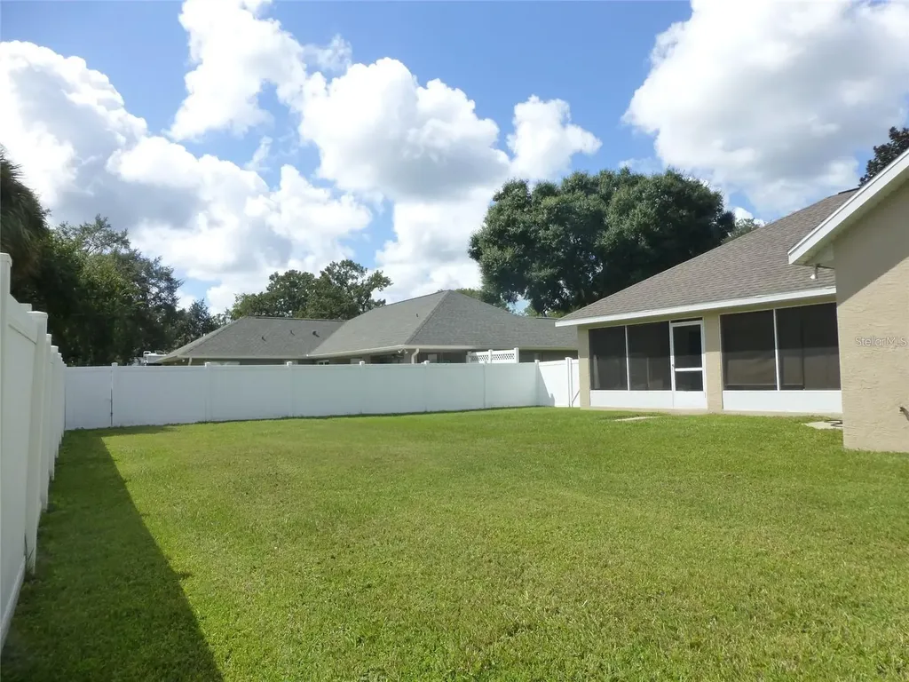 1311 SE 39th Court Ocala FL 34471