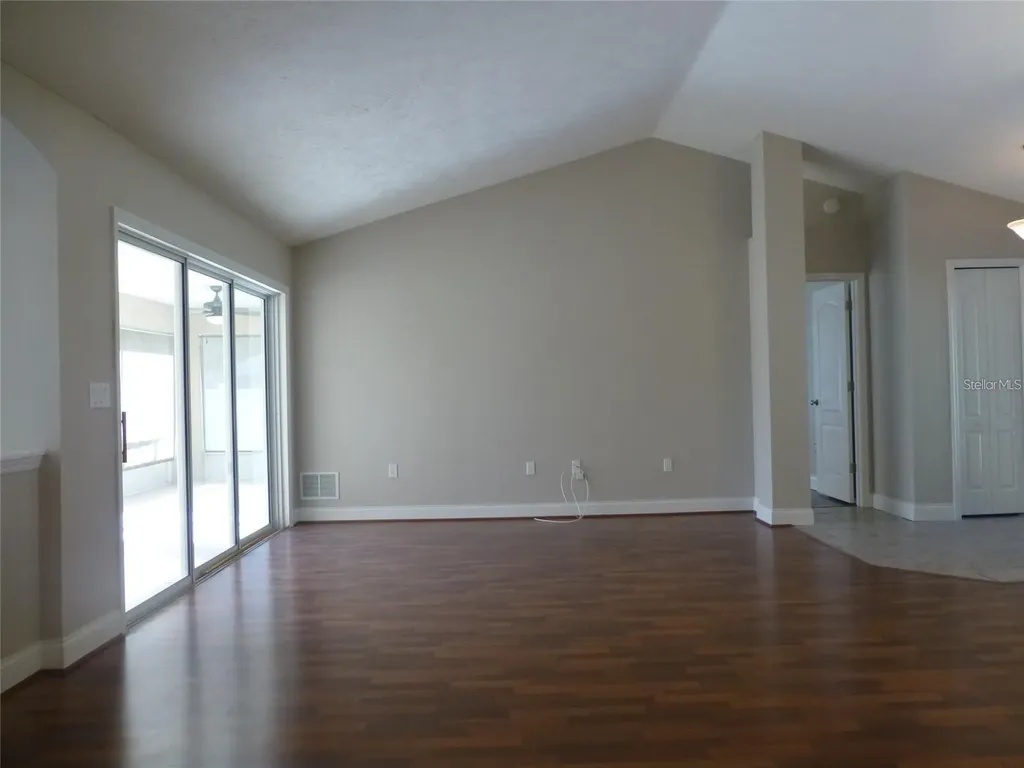 1311 SE 39th Court Ocala FL 34471