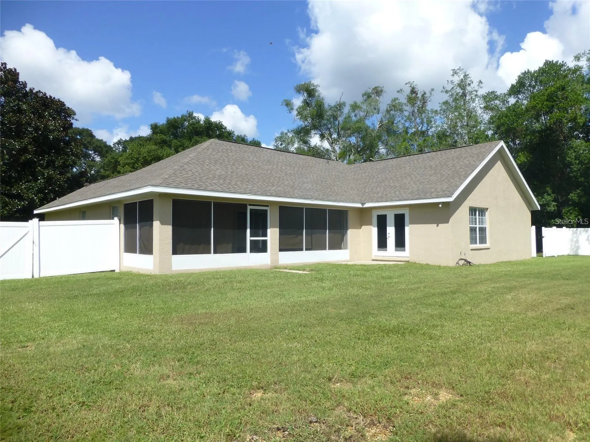 1311 SE 39th Court Ocala FL 34471