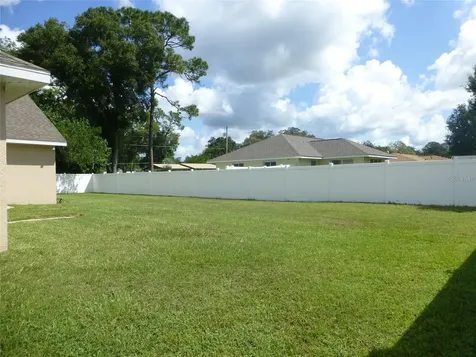 1311 SE 39th Court Ocala FL 34471