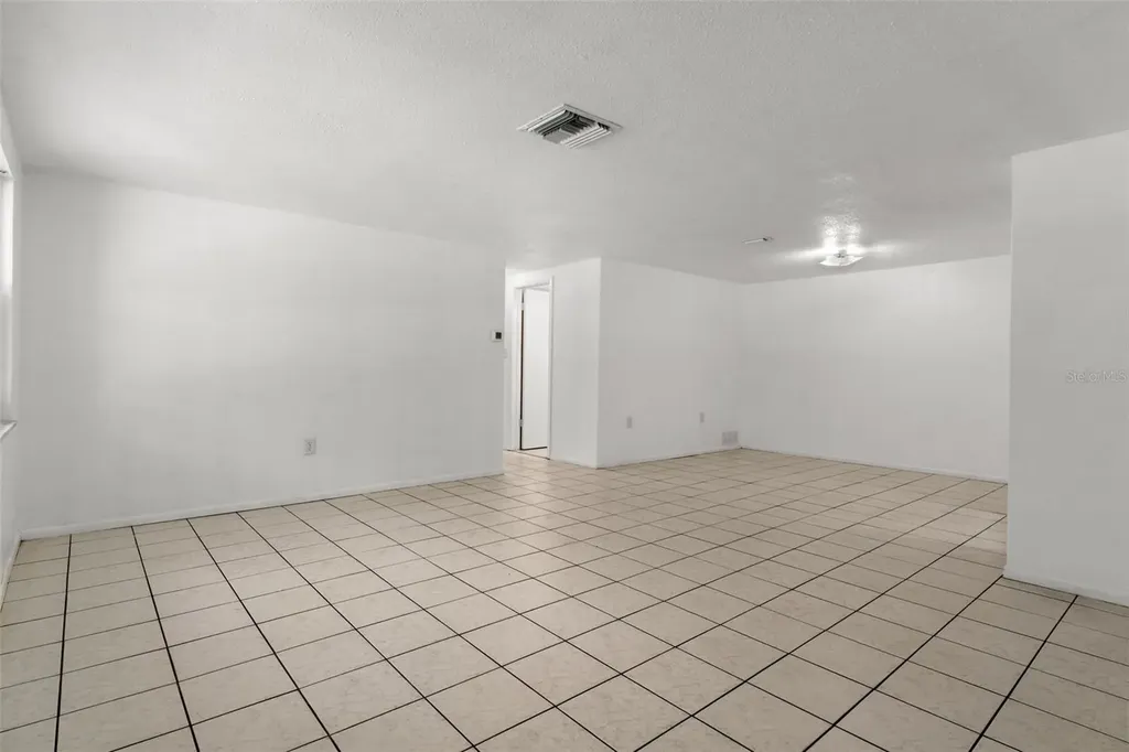 4104 Arrowhead Avenue Spring Hill FL 34606