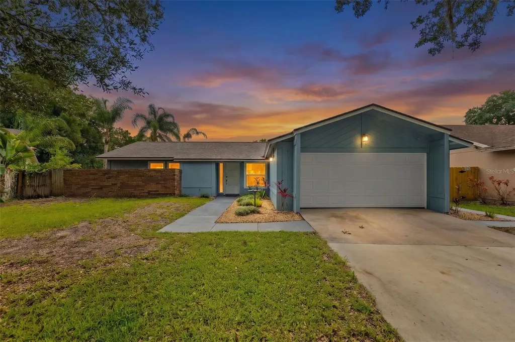 15917 Country Farm Place Tampa FL 33624