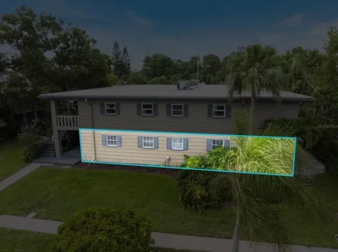 450 32nd Avenue N St Petersburg FL 33704