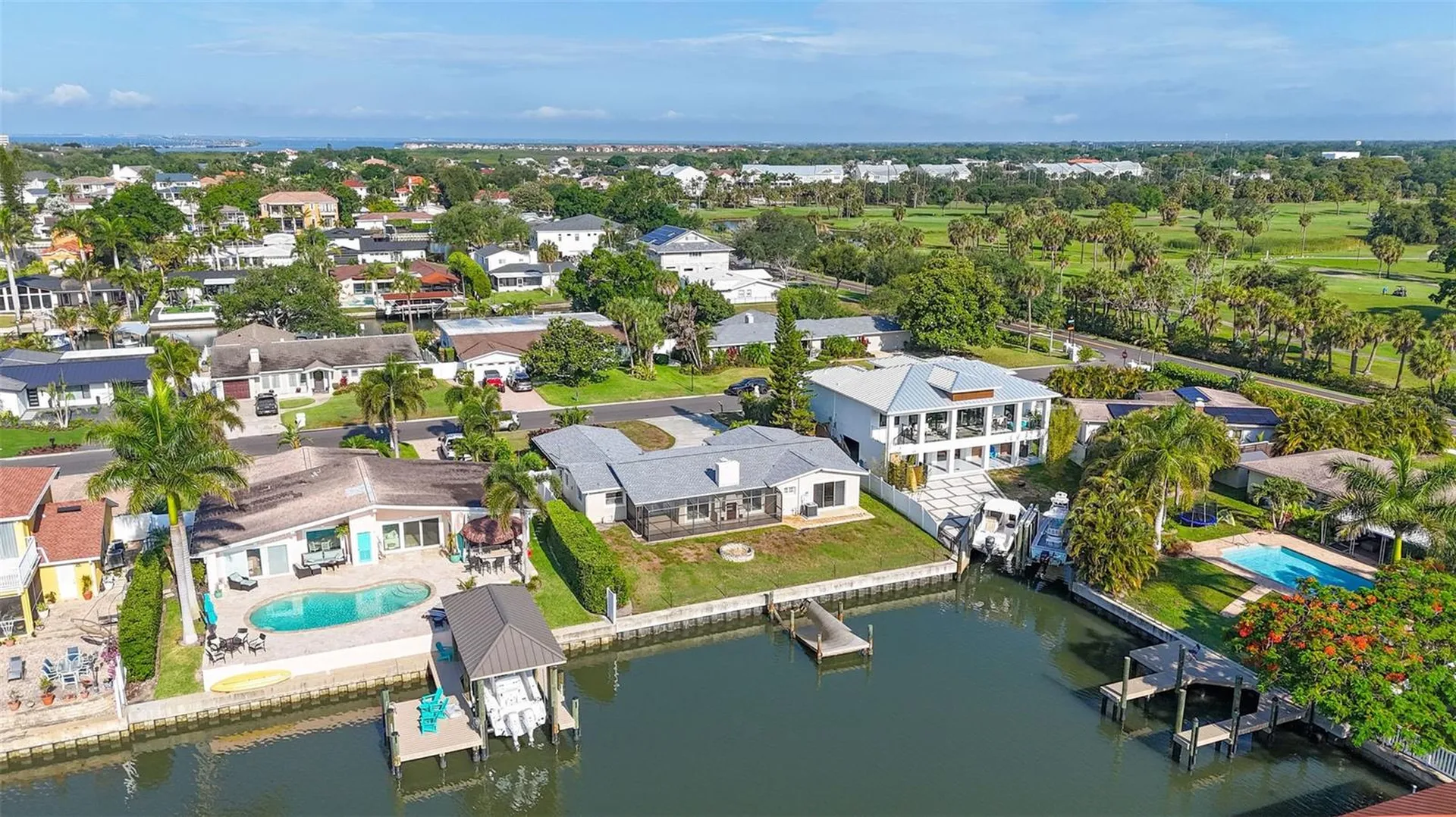 3945 Fontainebleau Drive Tampa FL 33634