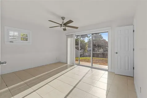 3945 Fontainebleau Drive Tampa FL 33634