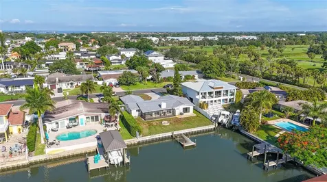 3945 Fontainebleau Drive Tampa FL 33634