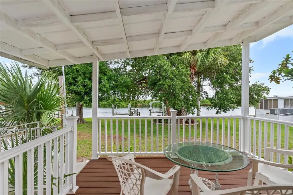 8320 Riverside Drive Punta Gorda FL 33982