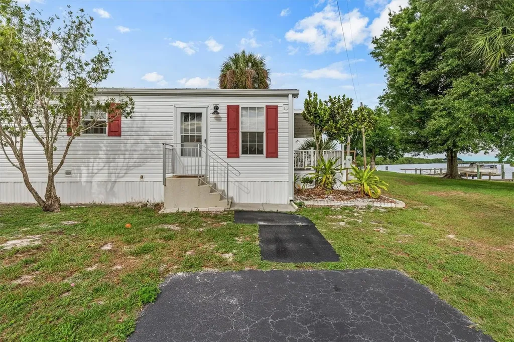 8320 Riverside Drive Punta Gorda FL 33982