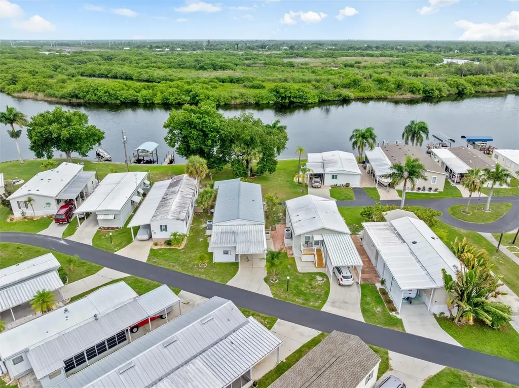 8320 Riverside Drive Punta Gorda FL 33982