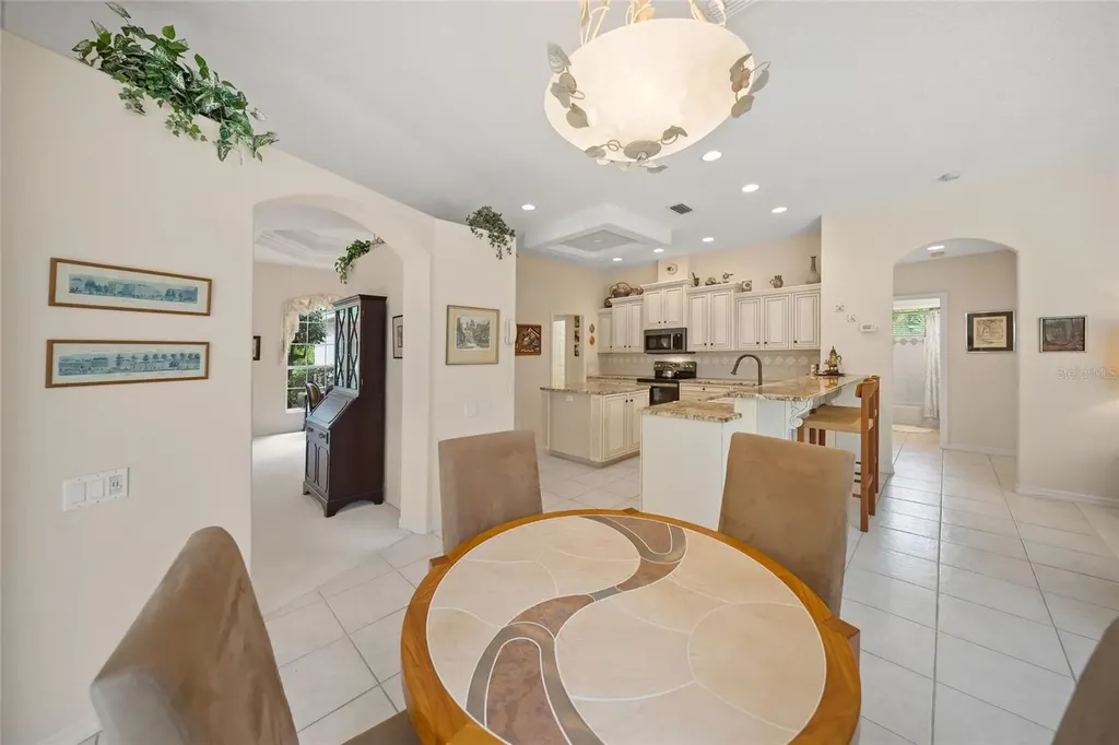 7718 Silver Bell Drive Sarasota FL 34241