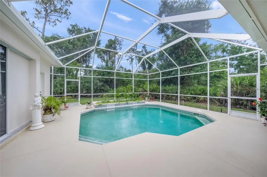 7718 Silver Bell Drive Sarasota FL 34241