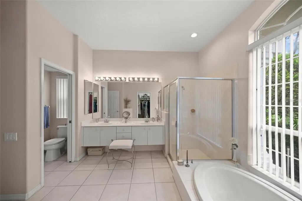 7718 Silver Bell Drive Sarasota FL 34241