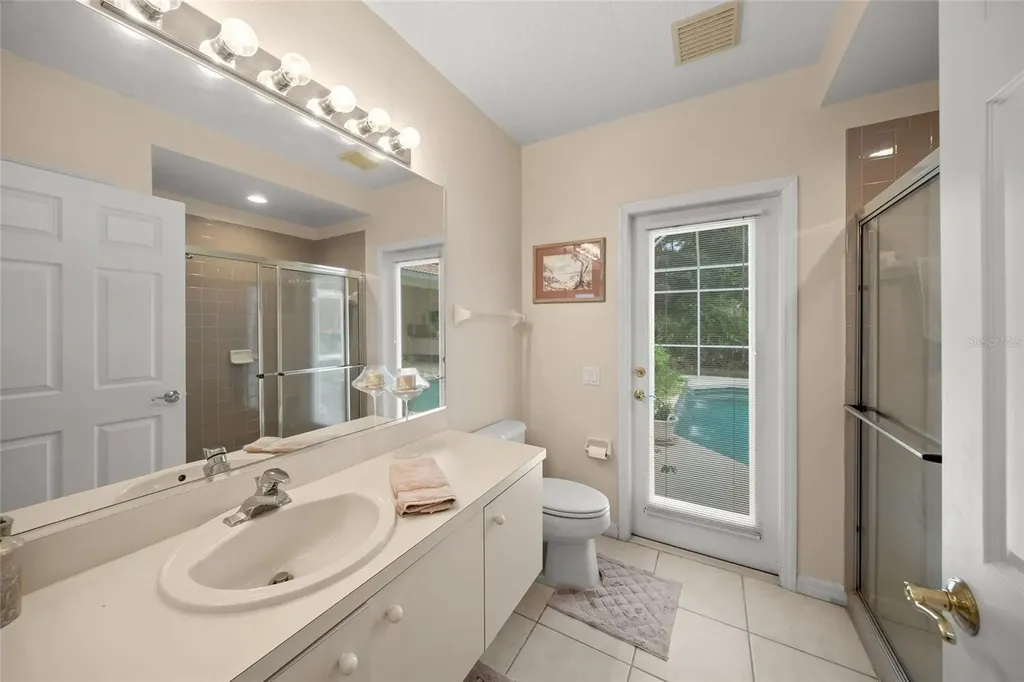 7718 Silver Bell Drive Sarasota FL 34241