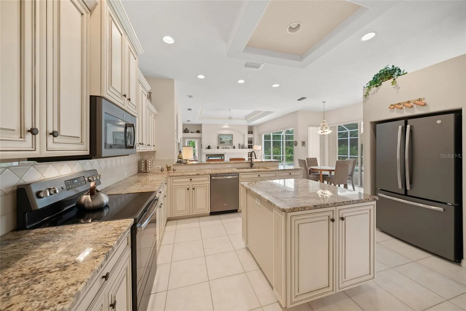 7718 Silver Bell Drive Sarasota FL 34241