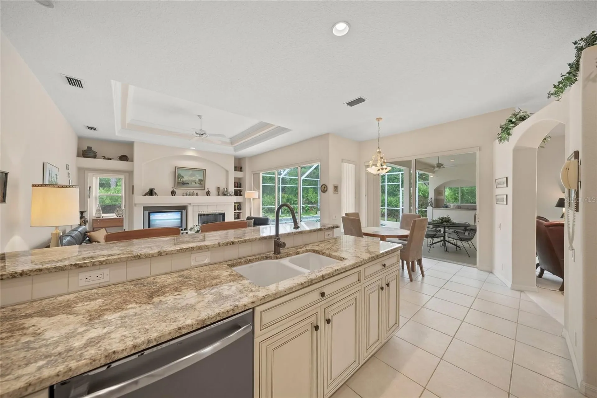7718 Silver Bell Drive Sarasota FL 34241