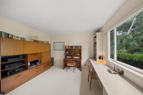 7718 Silver Bell Drive Sarasota FL 34241