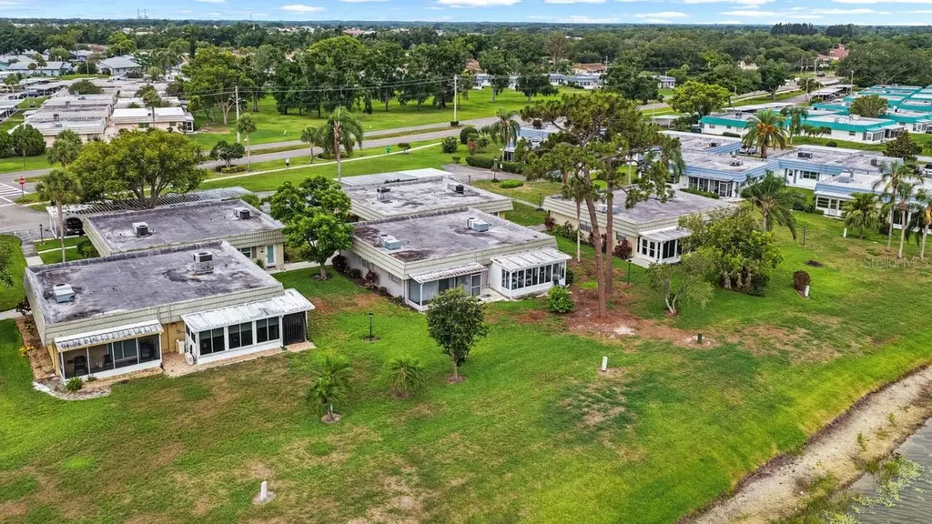 201 Kings Boulevard Sun City Center FL 33573