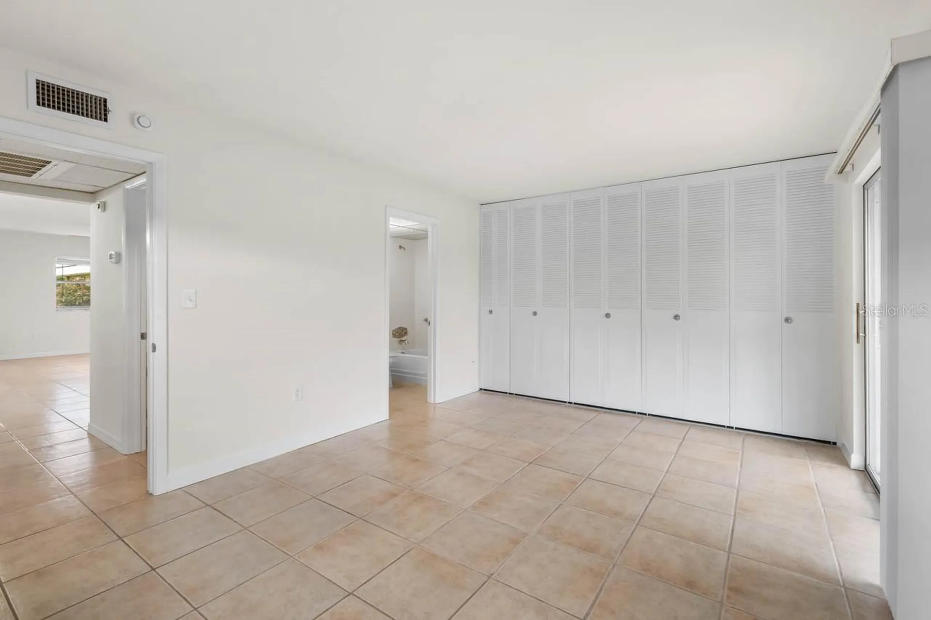 201 Kings Boulevard Sun City Center FL 33573