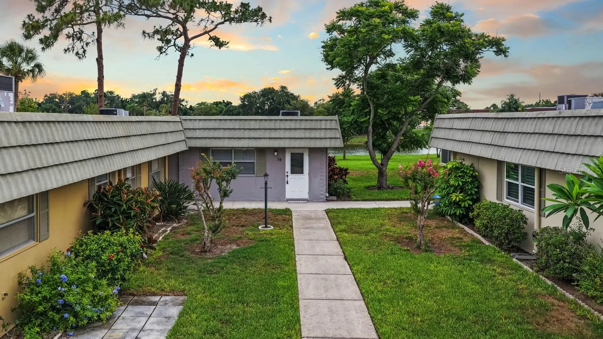 201 Kings Boulevard Sun City Center FL 33573