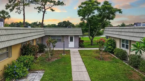201 Kings Boulevard Sun City Center FL 33573