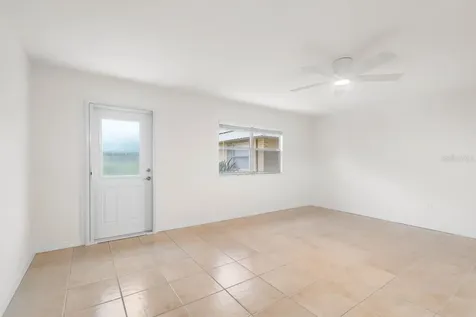 201 Kings Boulevard Sun City Center FL 33573