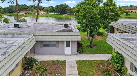 201 Kings Boulevard Sun City Center FL 33573