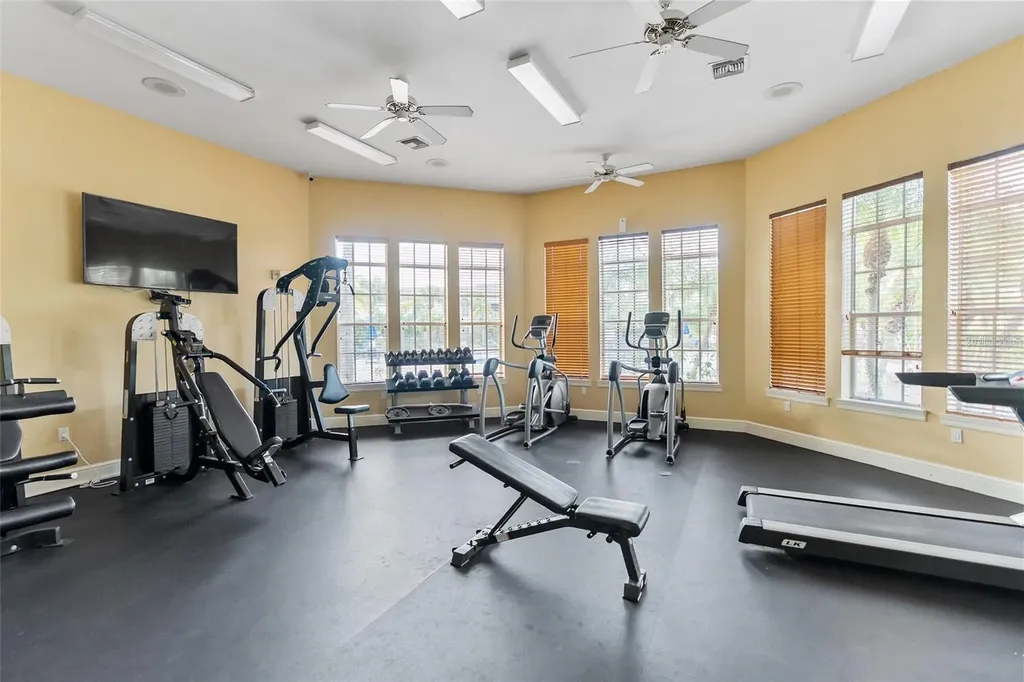 8933 Manor Loop Bradenton FL 34202
