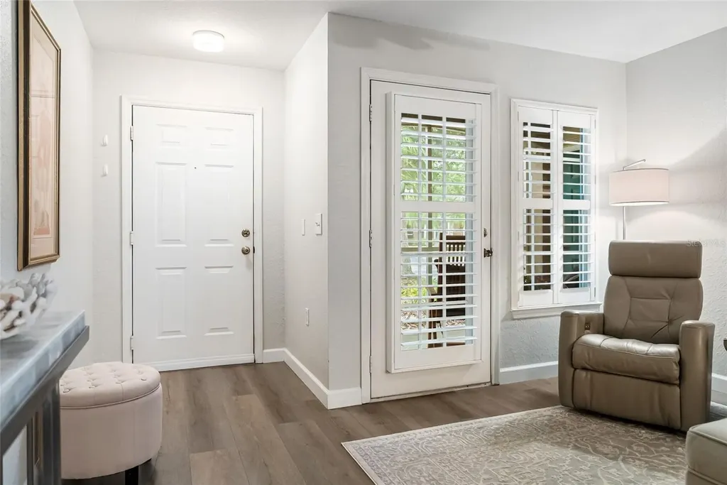 8933 Manor Loop Bradenton FL 34202
