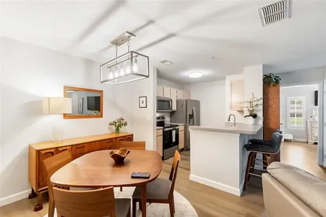 8933 Manor Loop Bradenton FL 34202