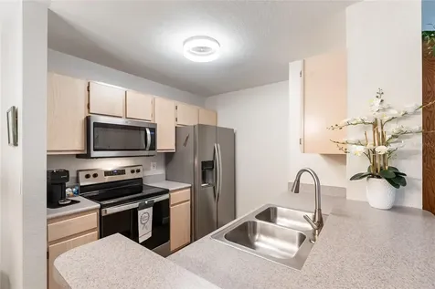 8933 Manor Loop Bradenton FL 34202