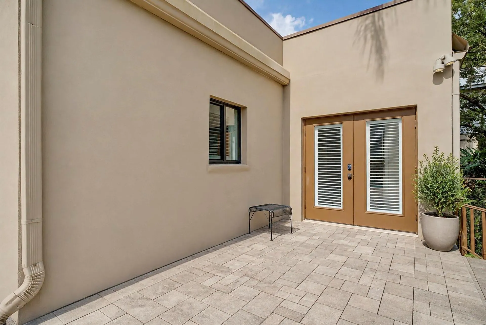 651 Magnolia Drive Altamonte Springs FL 32701