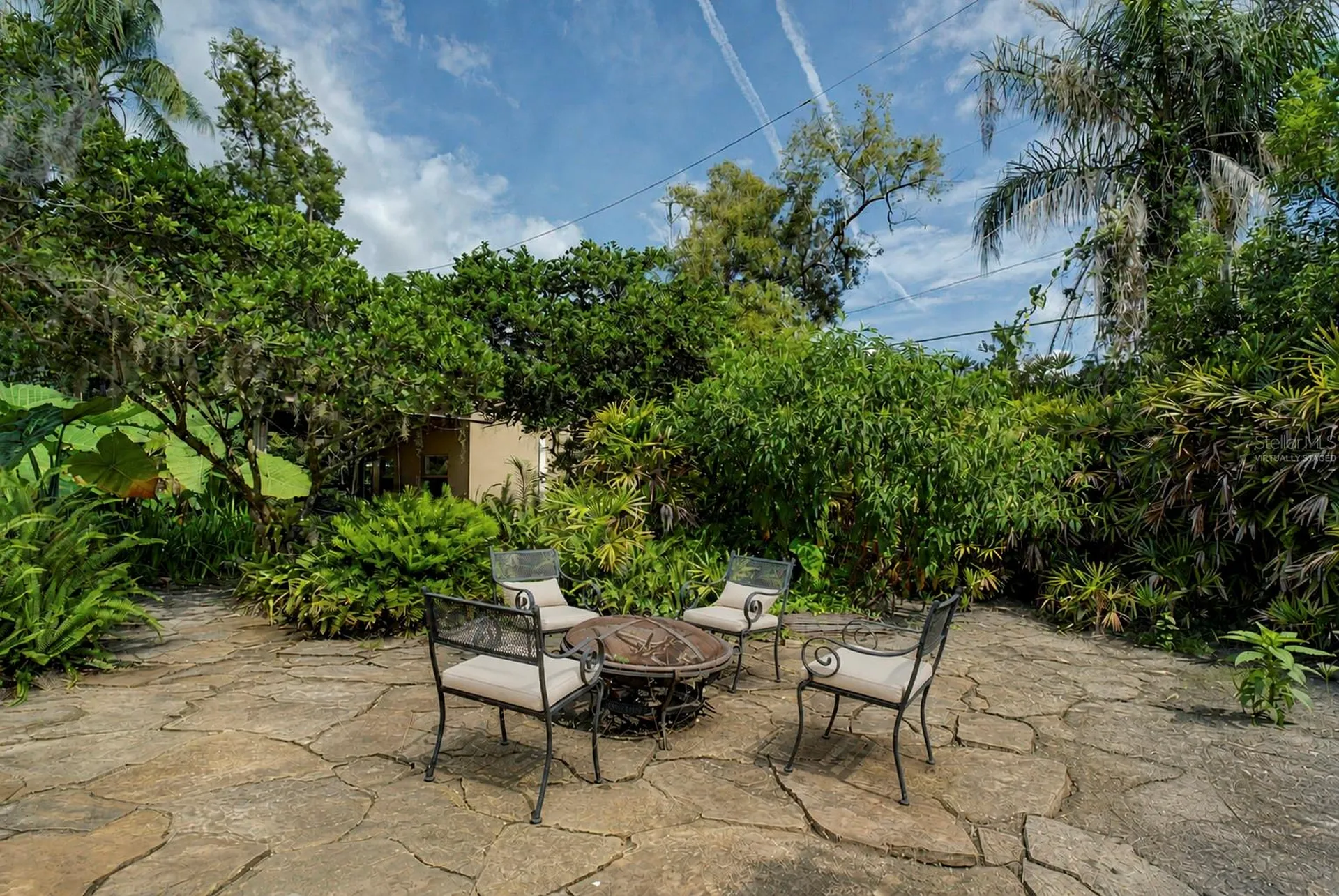 651 Magnolia Drive Altamonte Springs FL 32701
