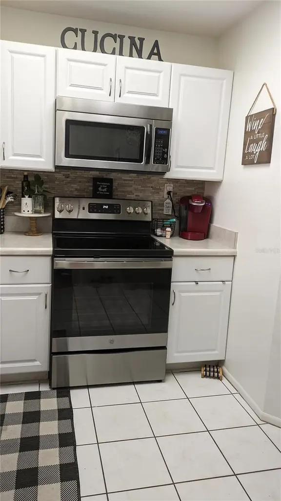 46 Emerald Bay Drive Oldsmar FL 34677