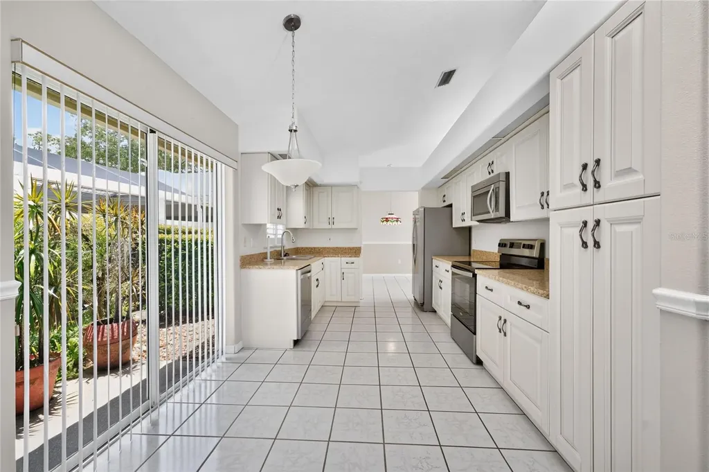 1020 Harbor Town Drive Venice FL 34292