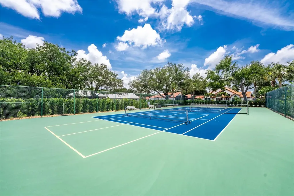 1020 Harbor Town Drive Venice FL 34292