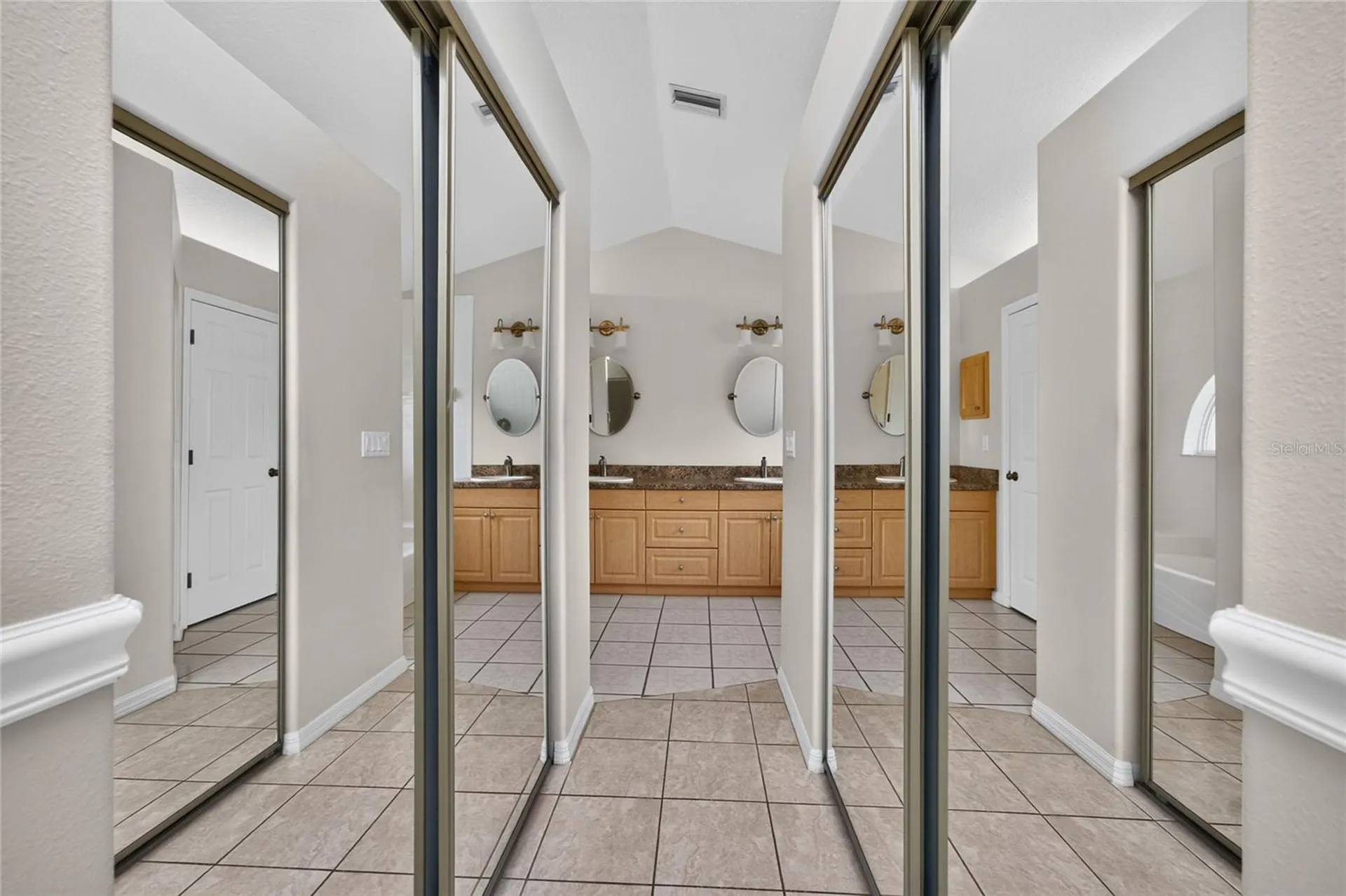 1020 Harbor Town Drive Venice FL 34292