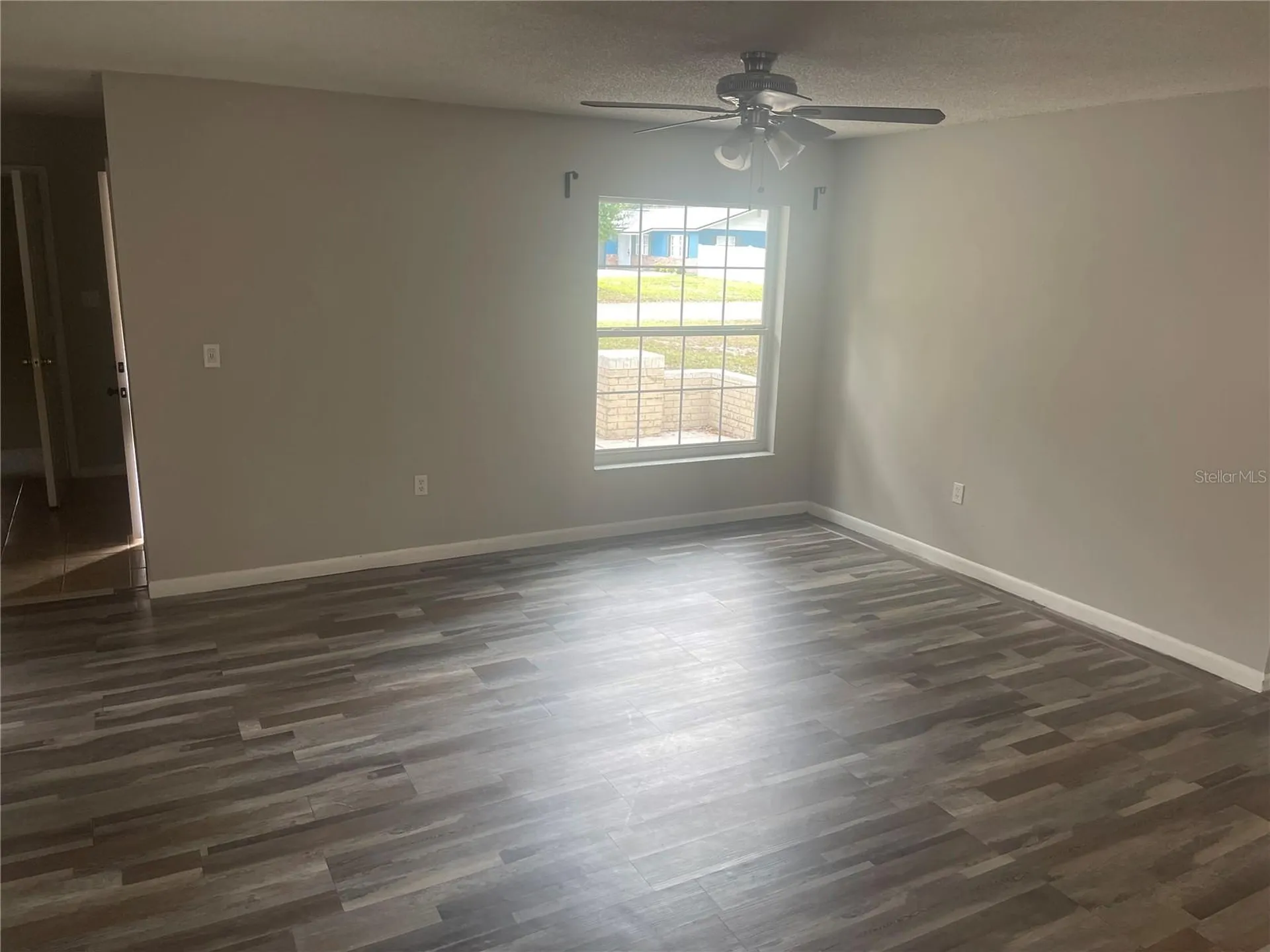906 Essex Road Brandon FL 33510