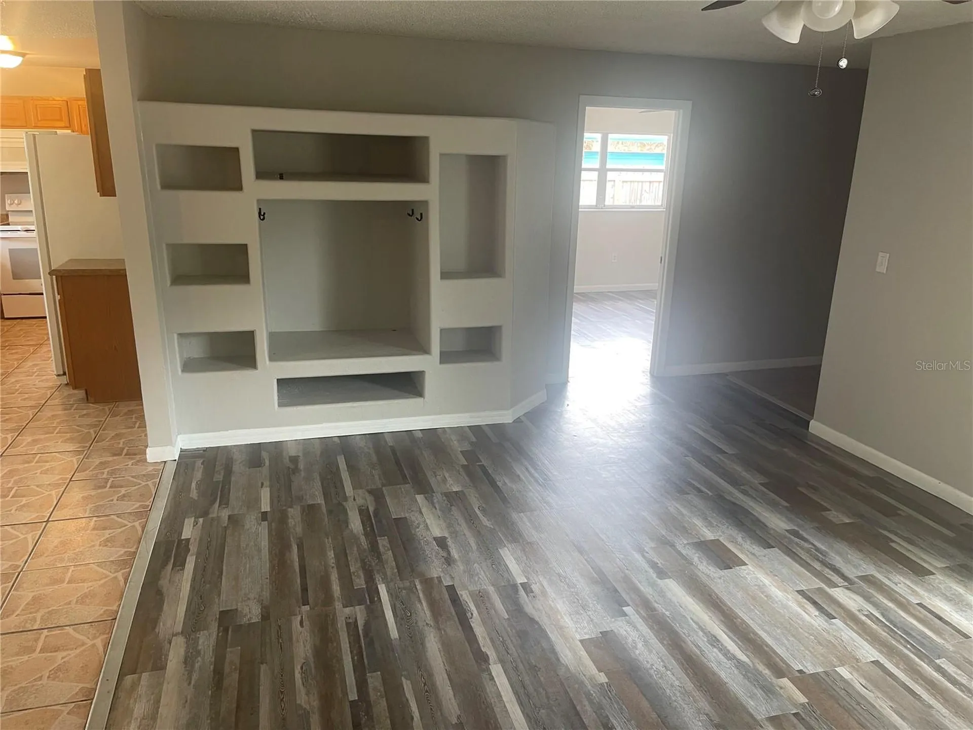 906 Essex Road Brandon FL 33510