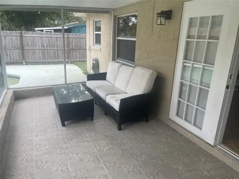 906 Essex Road Brandon FL 33510