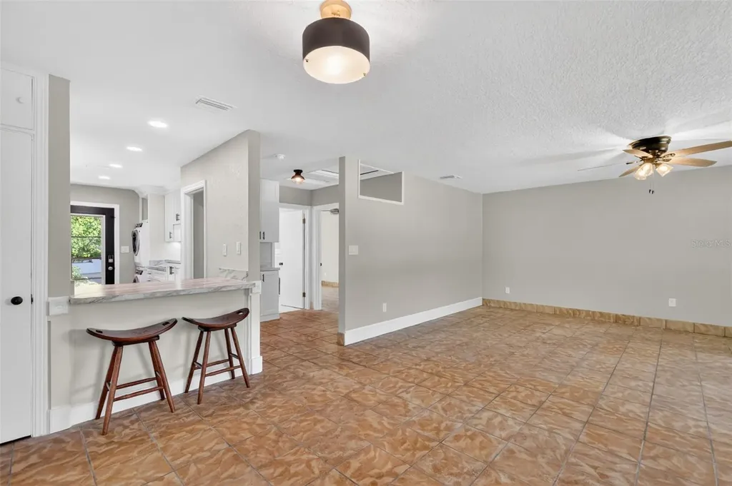 1012 S Baker Street Mount Dora FL 32757