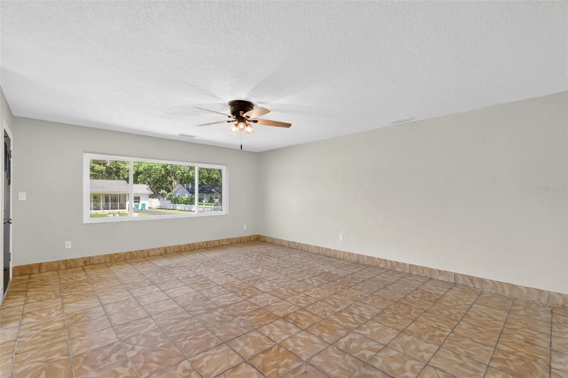 1012 S Baker Street Mount Dora FL 32757