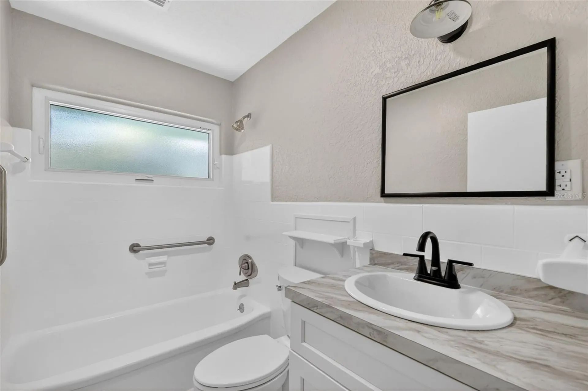 1012 S Baker Street Mount Dora FL 32757