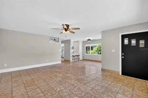 1012 S Baker Street Mount Dora FL 32757