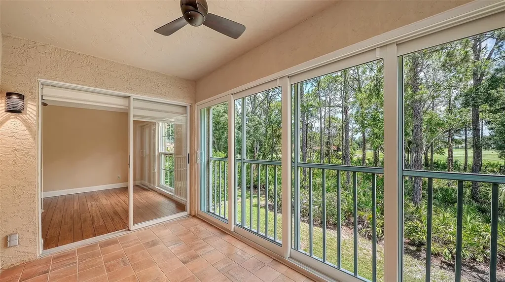 4489 Longmeadow Sarasota FL 34235