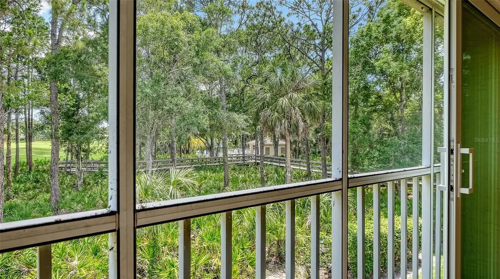 4489 Longmeadow Sarasota FL 34235