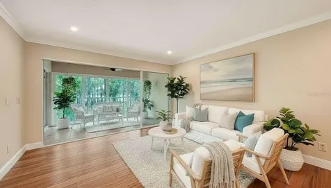 4489 Longmeadow Sarasota FL 34235