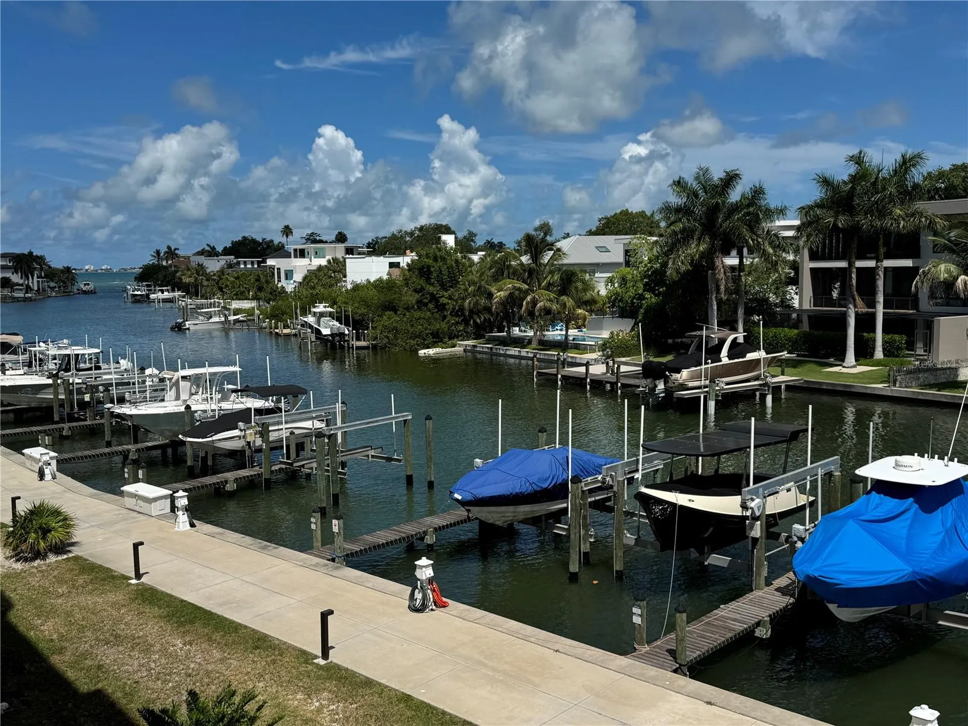 1709 N Tamiami Trail Sarasota FL 34234
